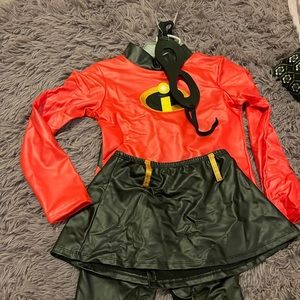 Disney Violet costume The incredibles 2 size 5/6